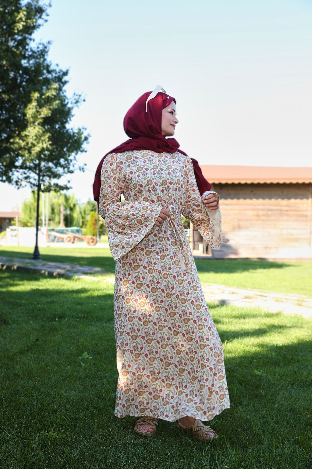 Kavuniçi Çiçek Desenli Şile Bezi Elbise