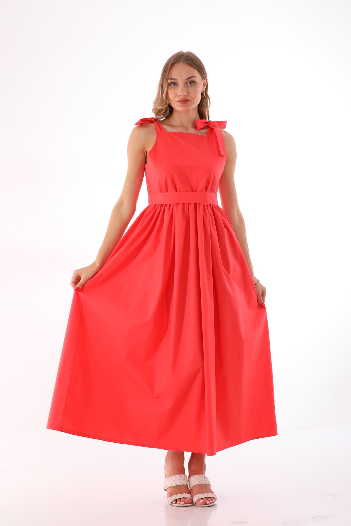 Omuzdan Bağlamalı Kuşaklı Narçiçeği Jile