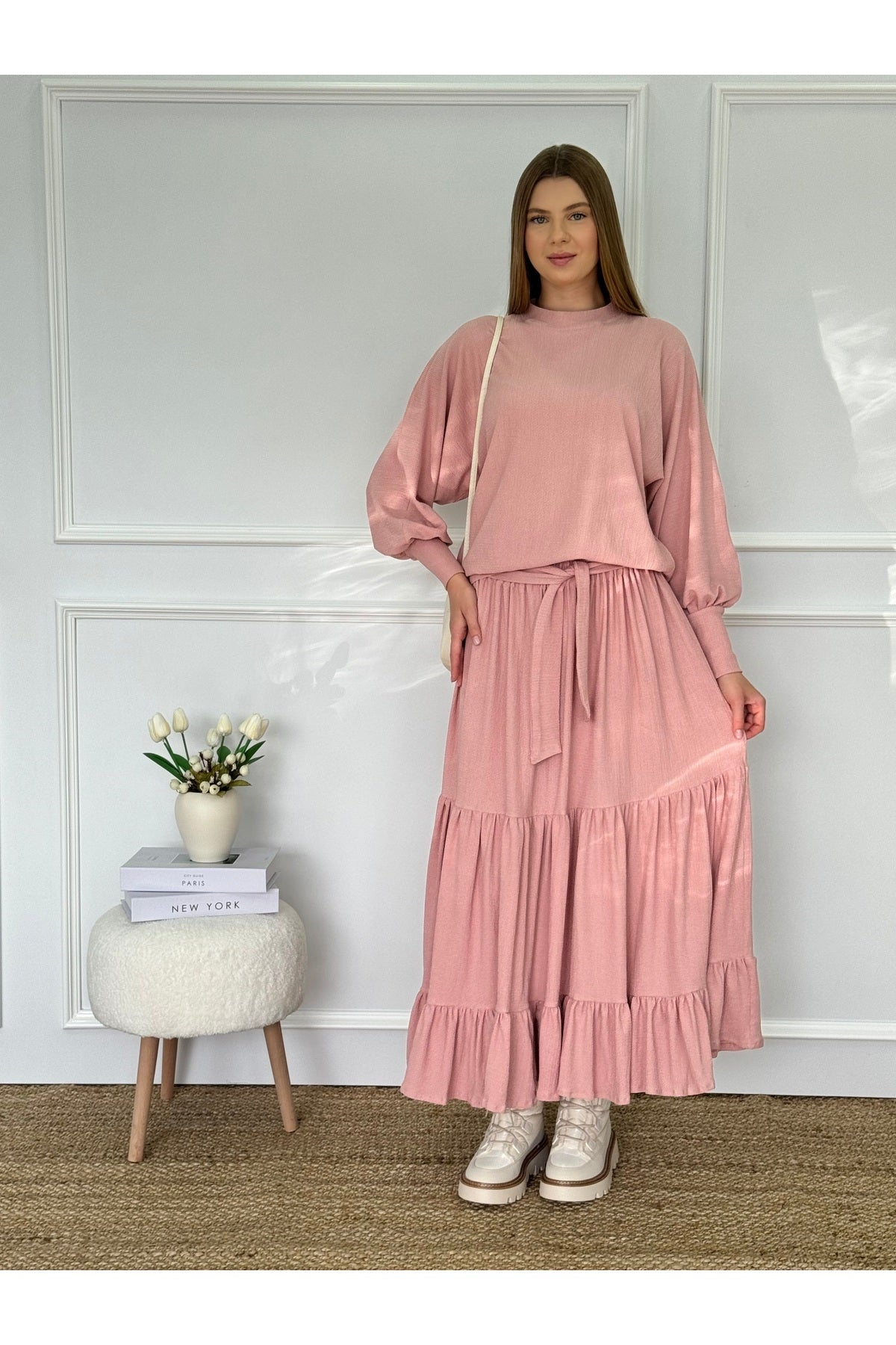 Eteği Fırfır Detaylı Pembe Etekli Takım