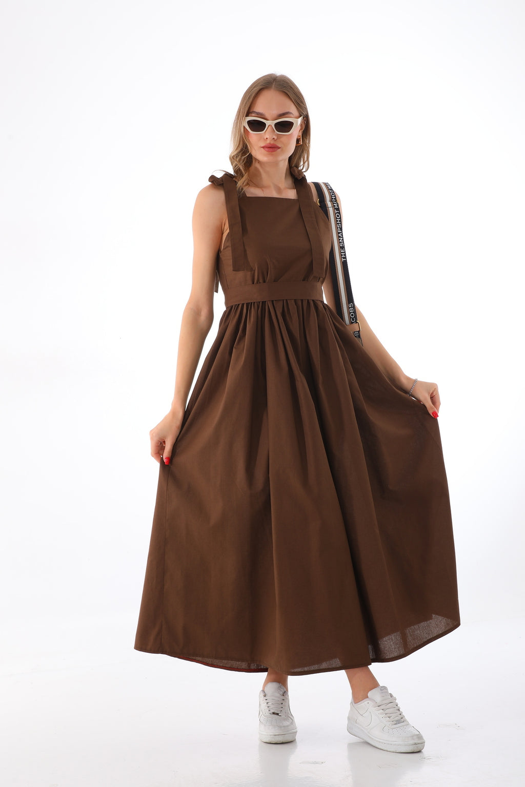 Omuzdan Bağlamalı Kuşaklı Kahverengi Jile