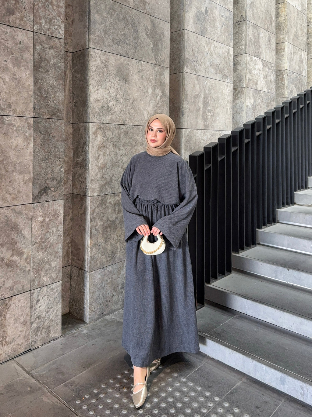 Kadın Örme Gri Etekli Salaş Takım