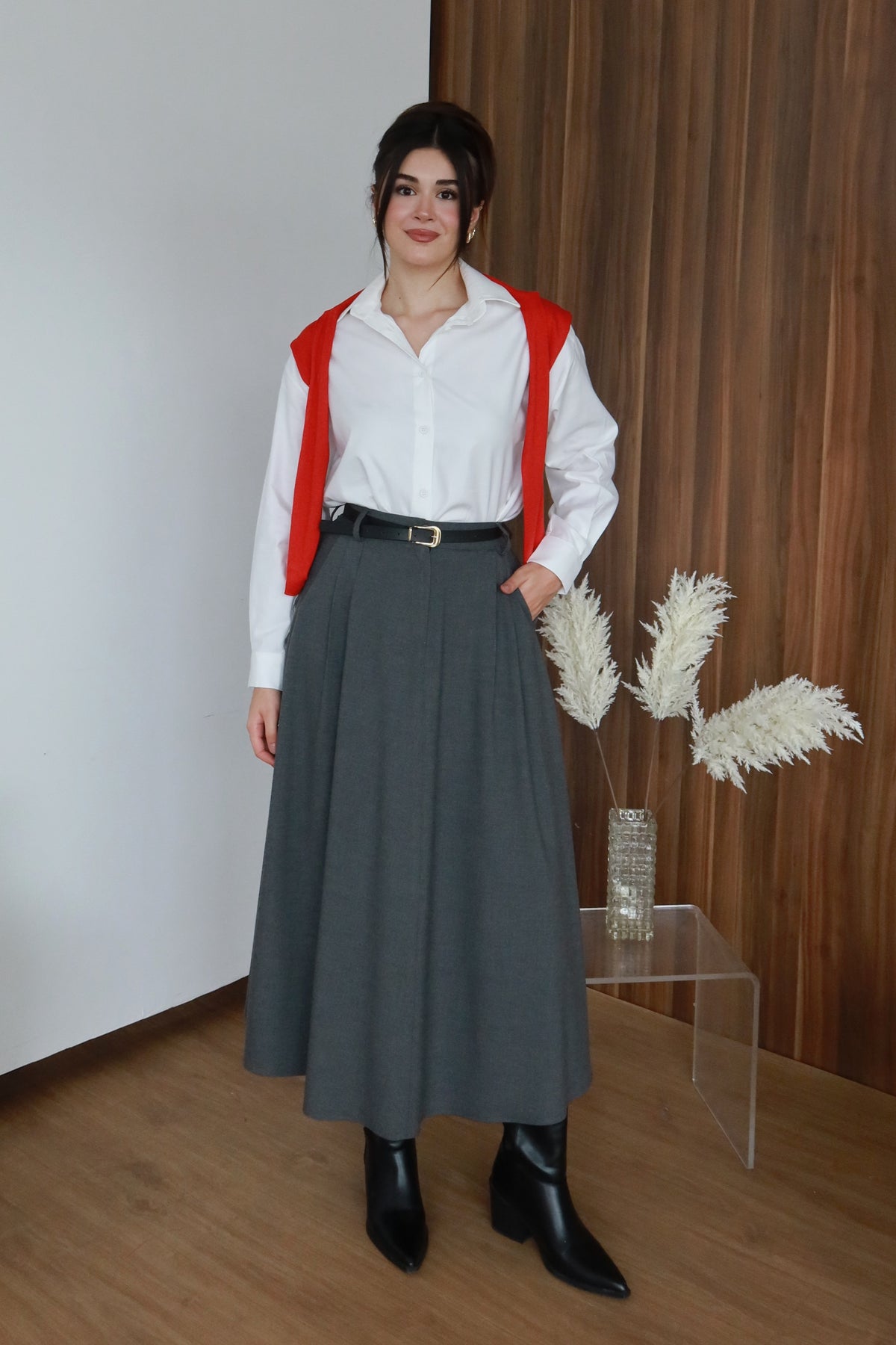 Gri Poliviskon Kolej Etek