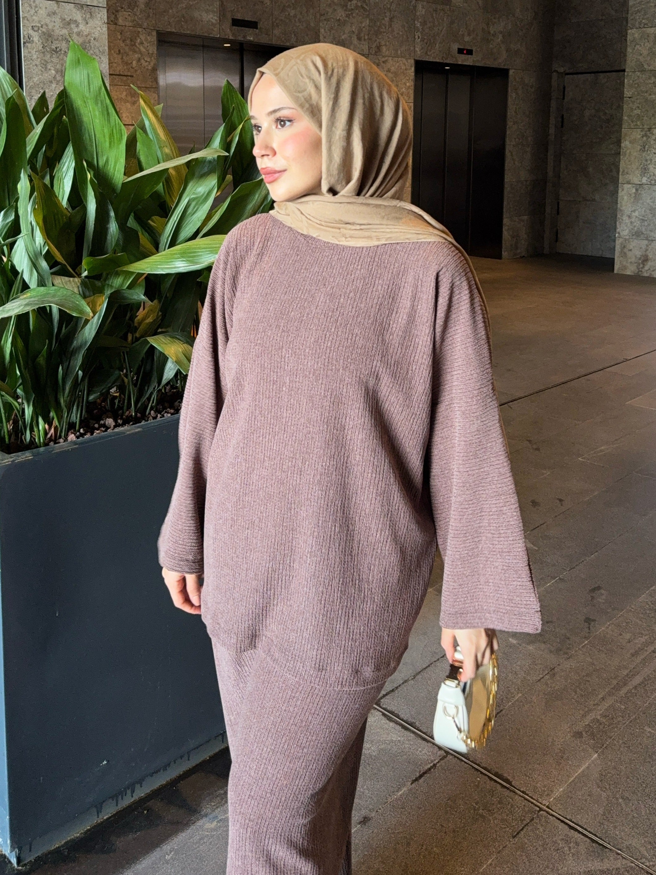 Kadın Kahverengi Örme Pantolonlu Salaş Takım