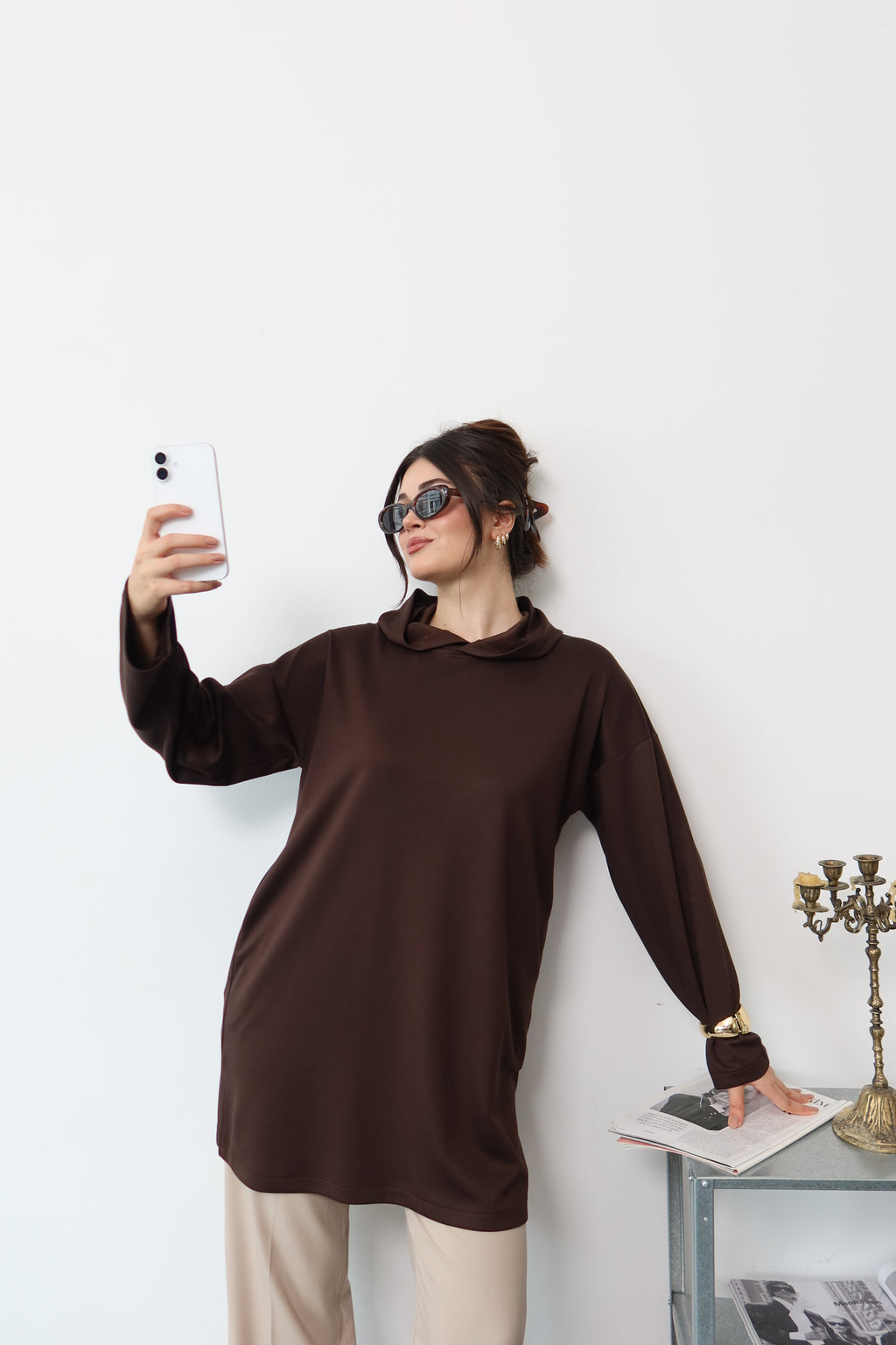 Kahverengi Kapüşonlu Sweatshirt