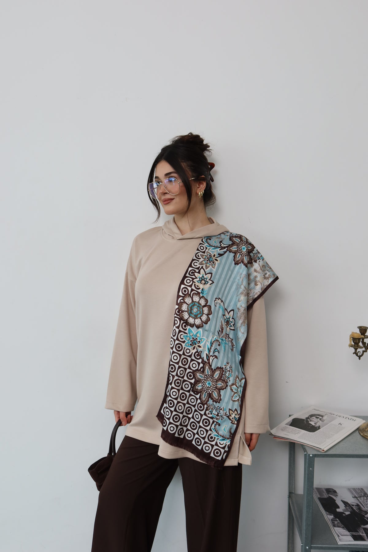 Krem Kapüşonlu Sweatshirt
