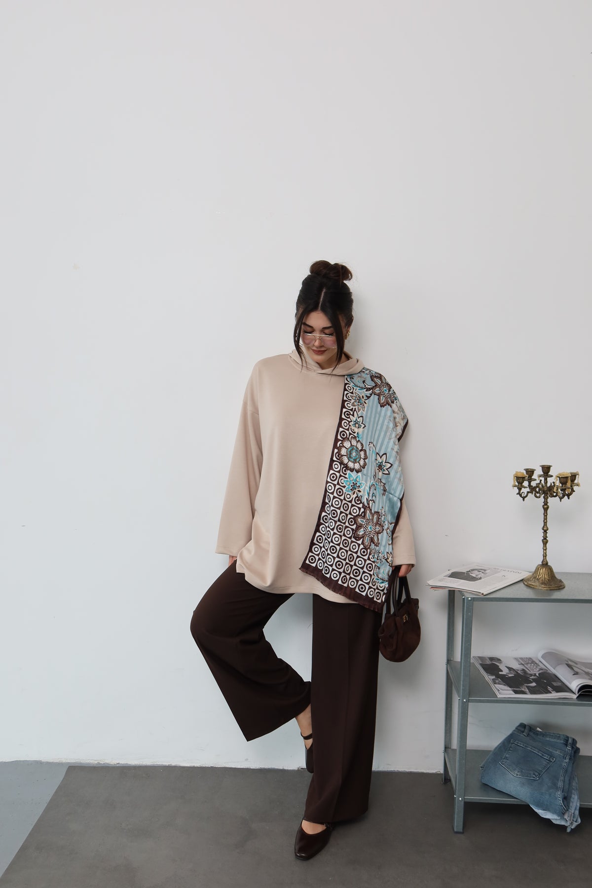 Krem Kapüşonlu Sweatshirt
