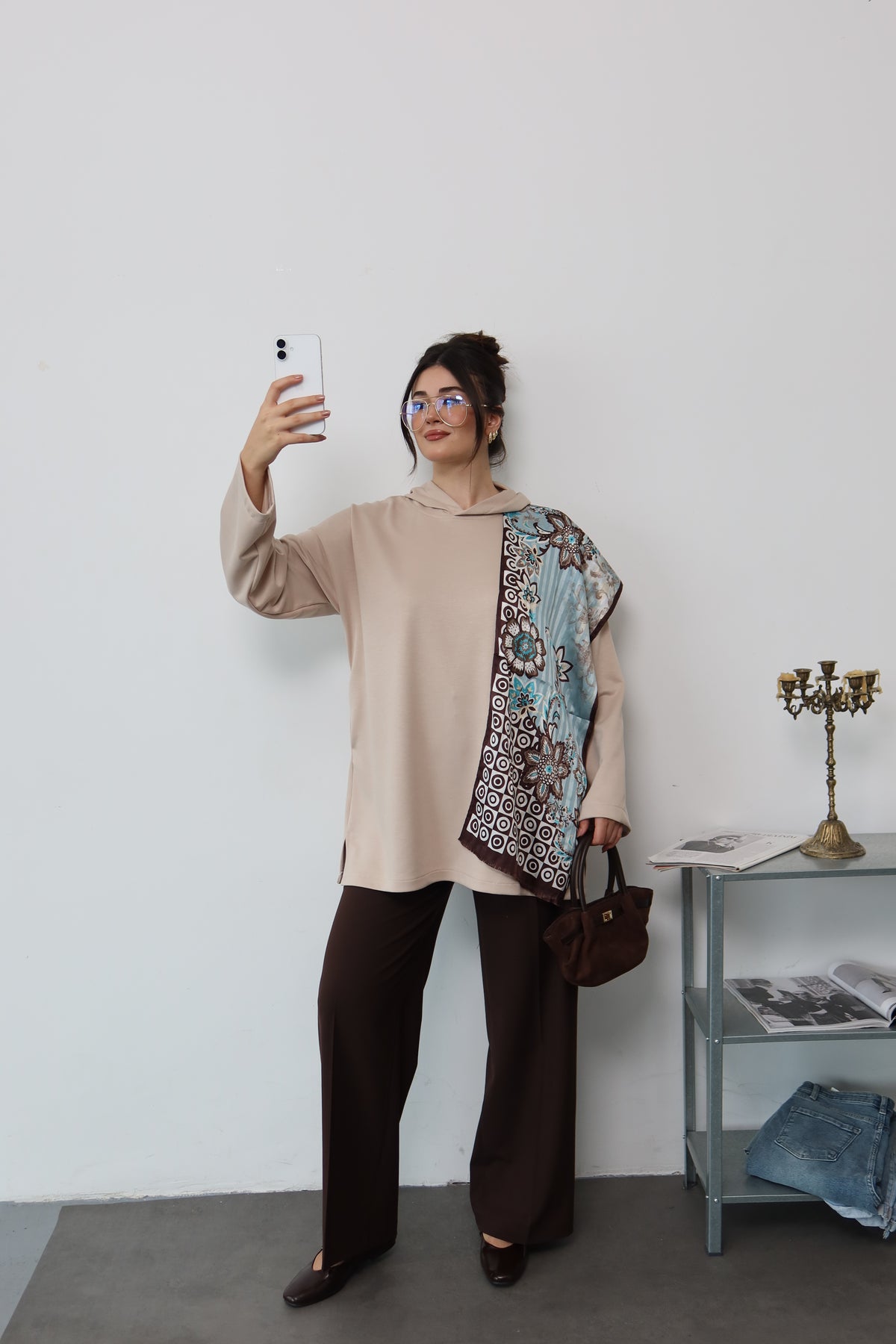Krem Kapüşonlu Sweatshirt