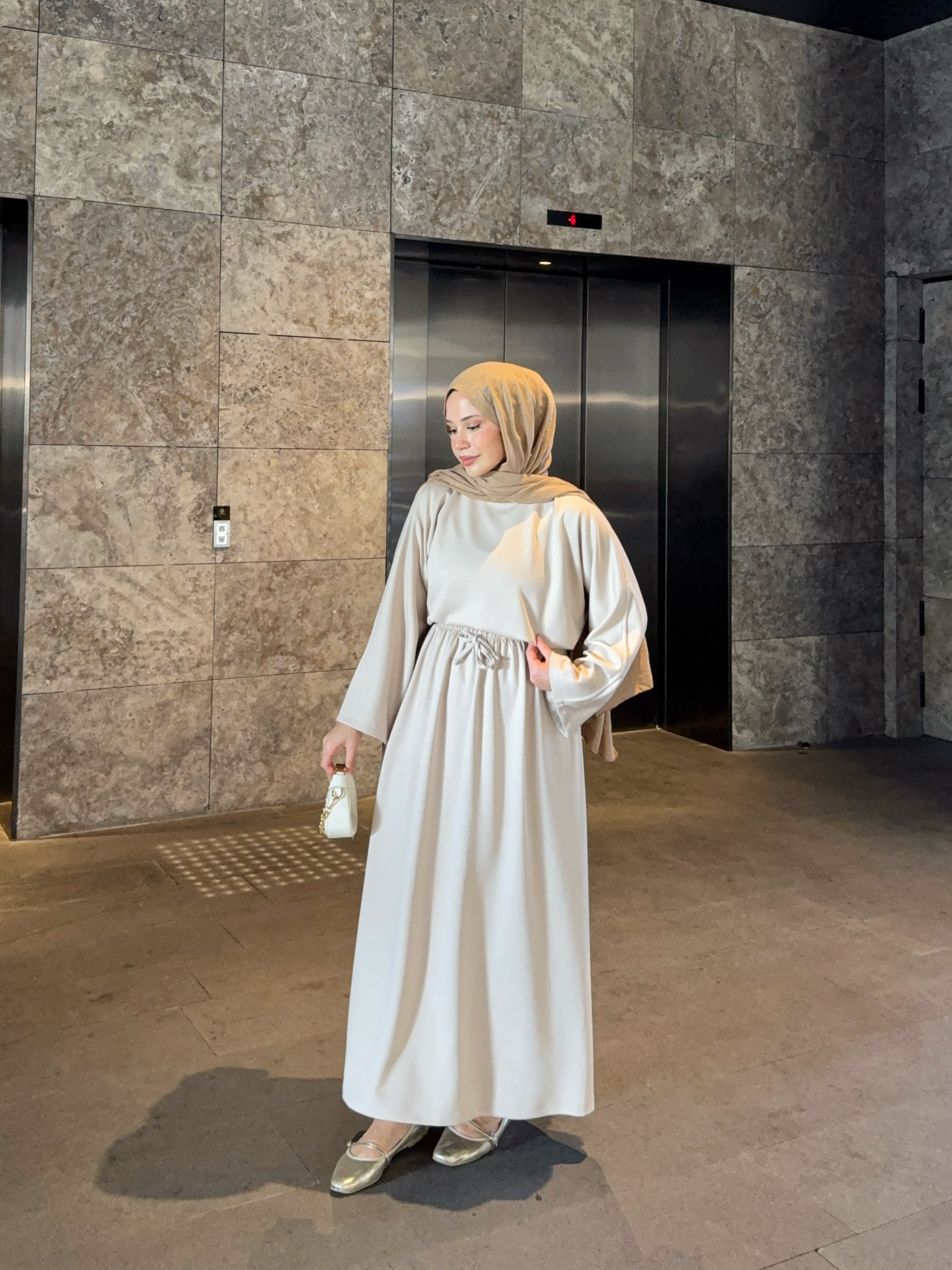 Kadın Taş Etekli Salaş Takım