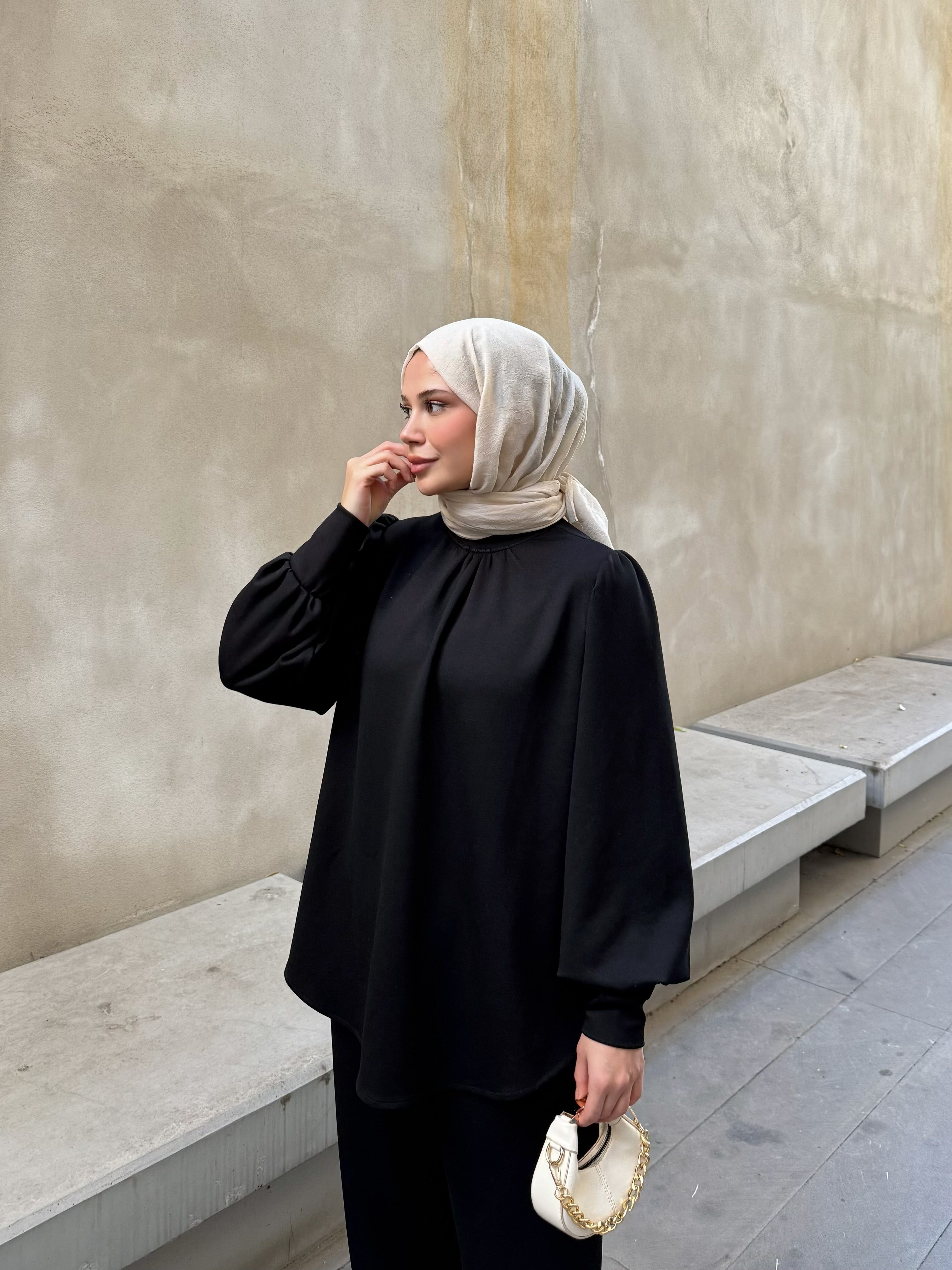 Kadın Siyah Pantolonlu Takım